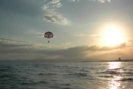 Parachute Ascensionnel - Baie d'Agay - Saint Raphael - FunSkiSchool.com